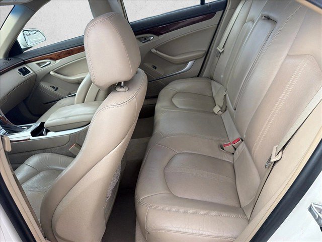 Used 2011 Cadillac CTS Luxury RWD image 19
