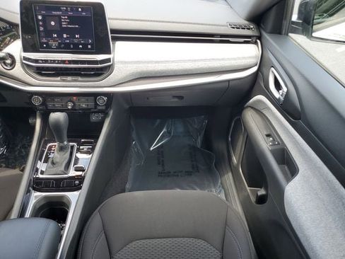 New 2025 Jeep Compass Sport image 18