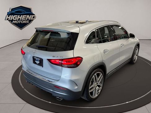 Used 2021 Mercedes-Benz GLA 35 AMG 4MATIC image 5