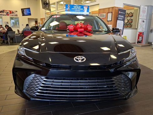 Certified 2026 Toyota Camry XLE image 2