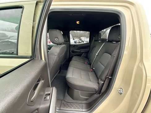 Used 2023 Chevrolet Colorado W/T image 32