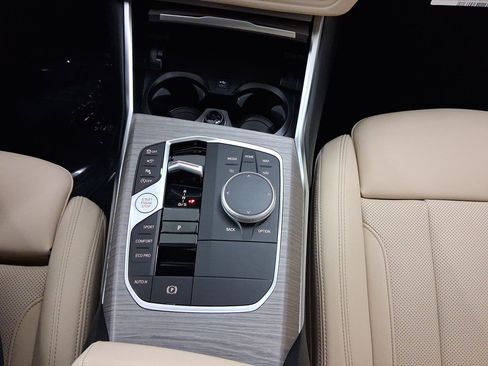 New 2026 BMW 330i Sedan w/ Premium Package image 23