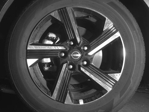 Used 2025 Nissan Sentra SV image 12