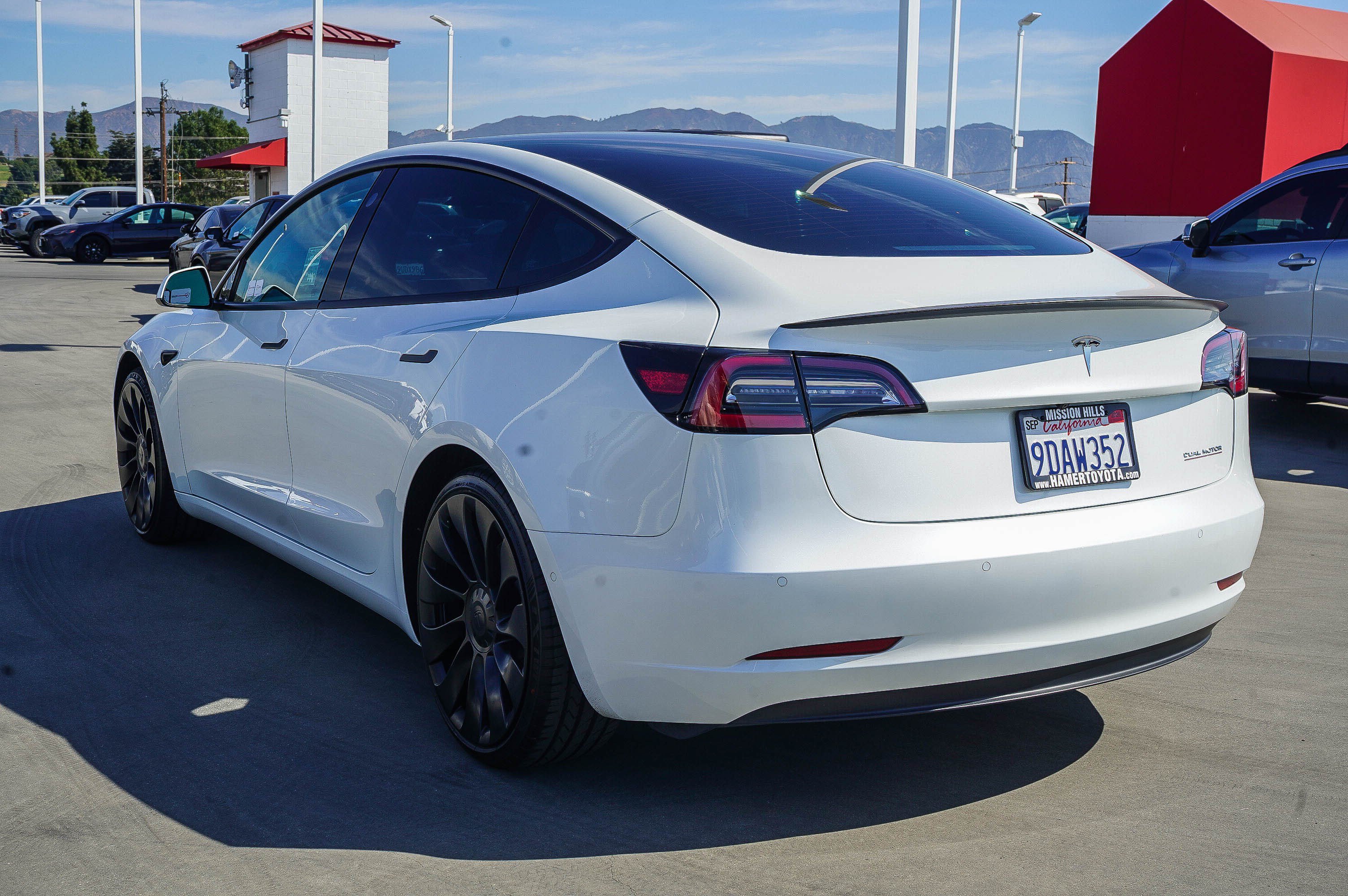Used 2022 Tesla Model 3 Performance AWD/4WD image 59