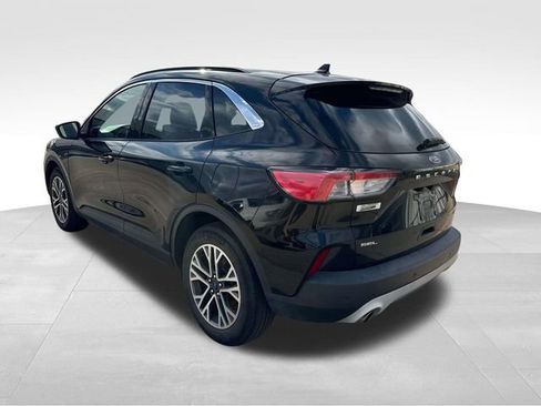 Used 2020 Ford Escape SEL image 6