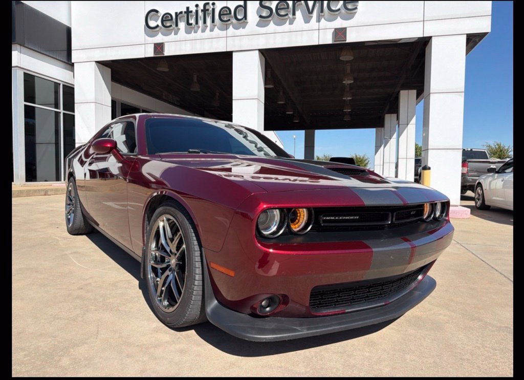 Used 2022 Dodge Challenger GT w/ Plus Package RWD image 2