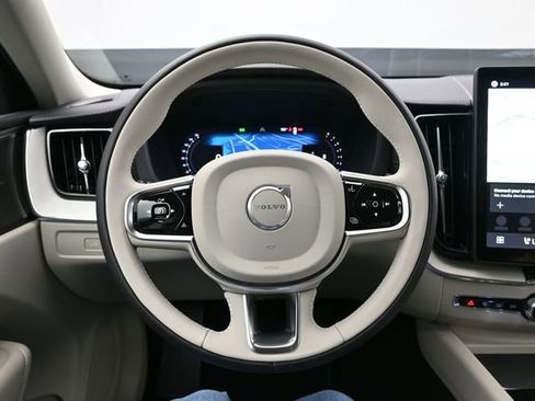 New 2026 Volvo XC60 B5 Ultra w/ Protection Package Premier AWD/4WD image 24