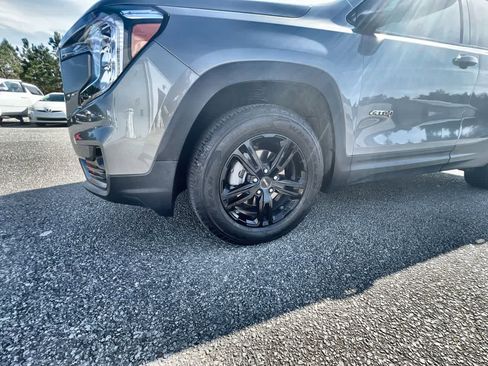 Used 2023 GMC Terrain AT4 image 31