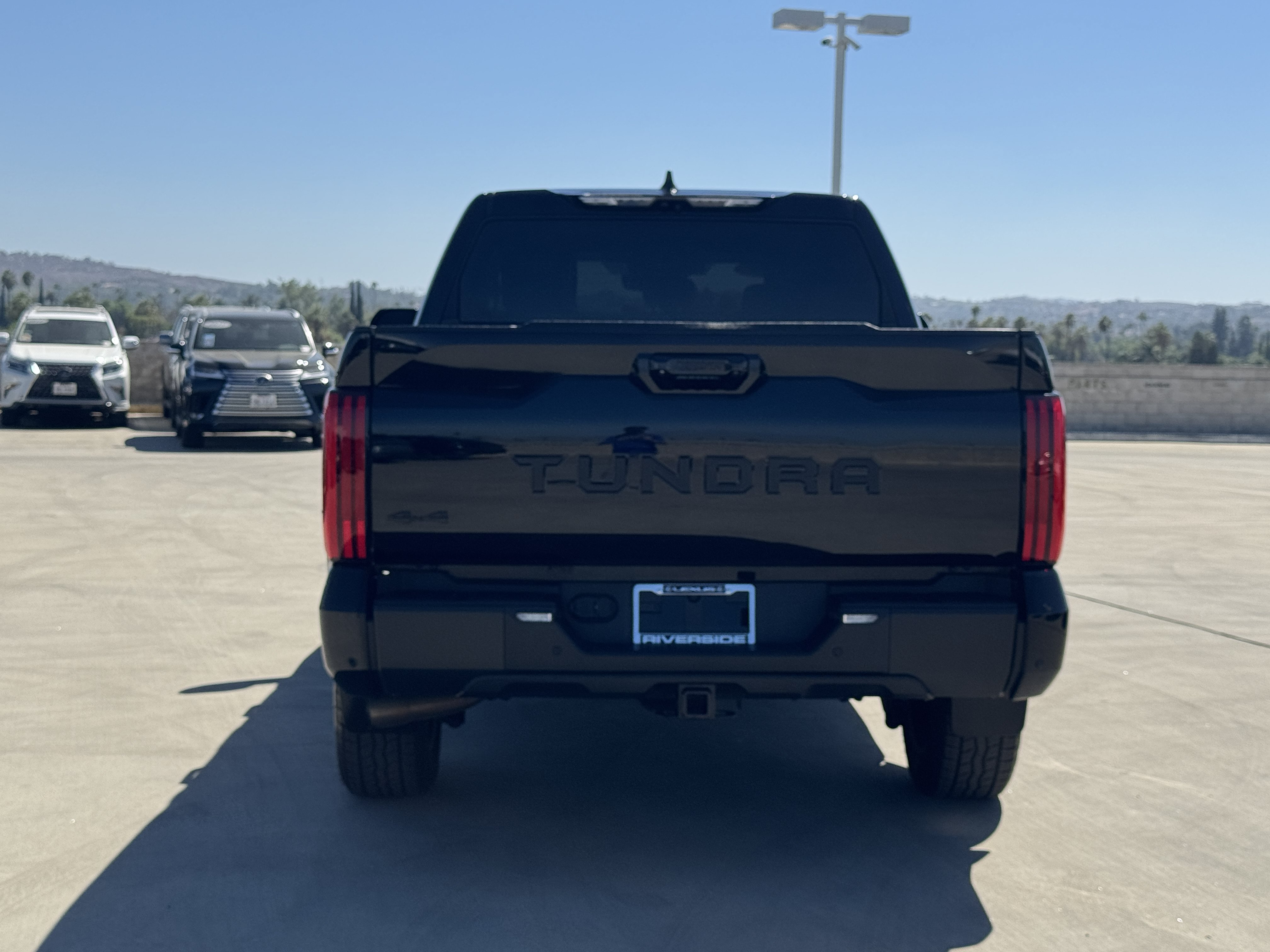 Used 2024 Toyota Tundra Limited w/ TRD Off-Road Package AWD/4WD image 9