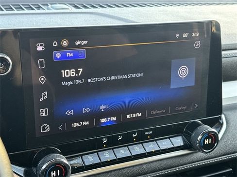 Used 2023 Chevrolet Colorado LT w/ LT Convenience Package image 21