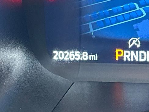 Certified 2025 Ford Explorer ST-Line image 24