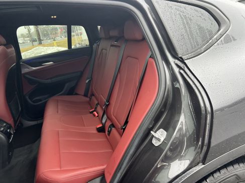 Used 2023 BMW X4 M40i w/ Premium Package image 25