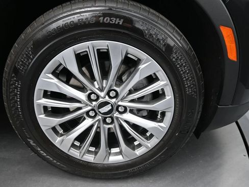 Used 2024 Cadillac XT4 Premium Luxury FWD image 27