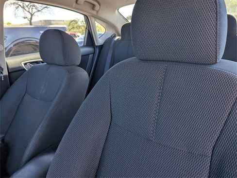 Used 2013 Nissan Sentra S image 9