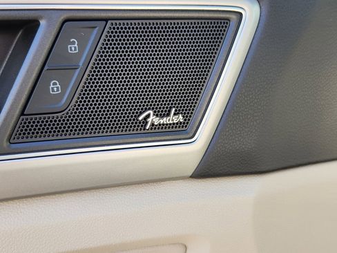 Used 2019 Volkswagen Atlas SEL Premium image 29