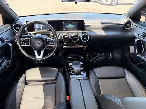Used 2020 Mercedes-Benz CLA 250 image 12