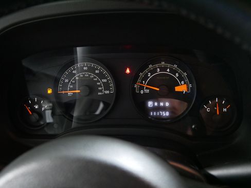 Used 2016 Jeep Patriot Latitude AWD/4WD image 21