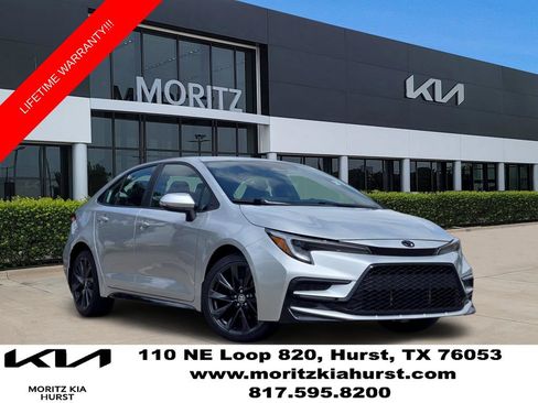 Used 2023 Toyota Corolla SE w/ Carpet Mat Package (TMS) FWD image 1
