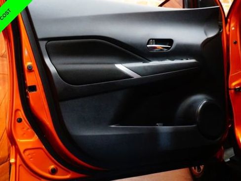 Certified 2024 Nissan Kicks SV image 31