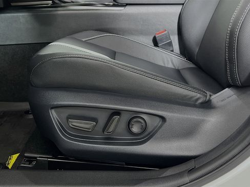 Certified 2026 Toyota Camry XLE w/ Convenience Package image 20