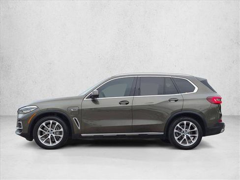 Used 2022 BMW X5 xDrive45e w/ Climate Comfort Package AWD/4WD image 9