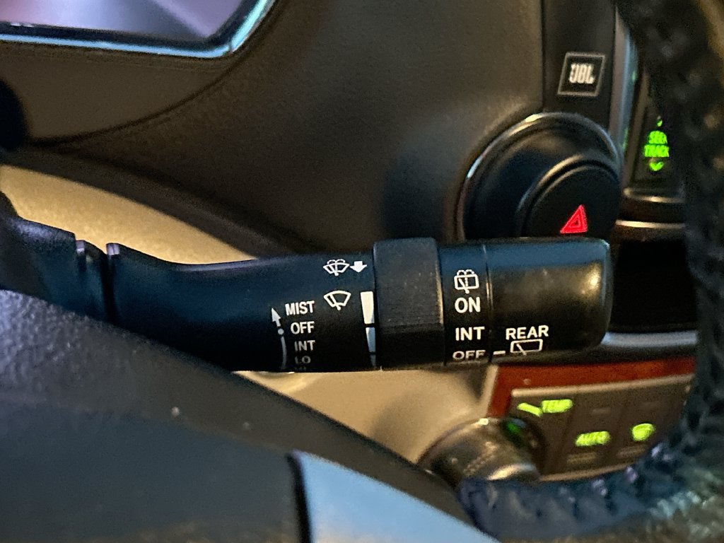 Used 2013 Toyota Highlander Limited AWD/4WD image 20