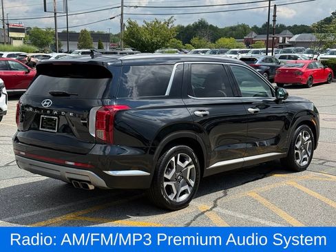 Used 2023 Hyundai Palisade Limited AWD/4WD image 6