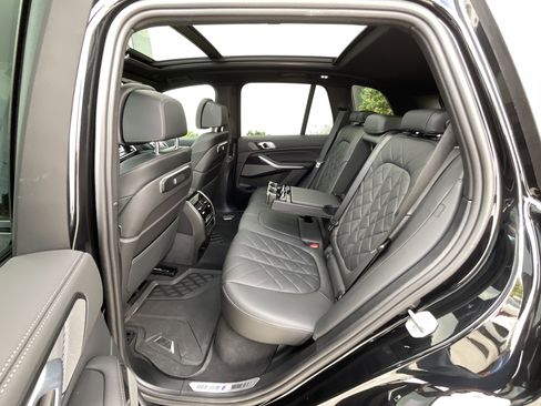 Certified 2025 BMW X5 xDrive50e w/ M Sport Package image 27