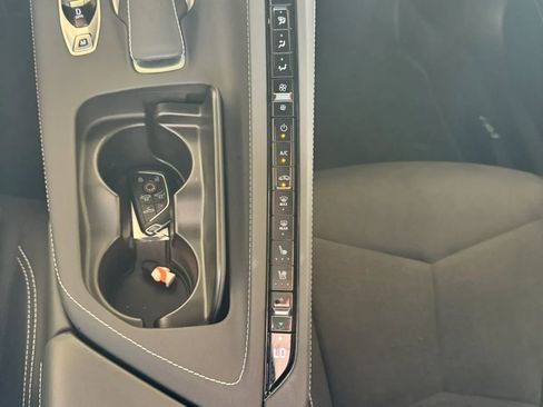 Used 2024 Chevrolet Corvette Stingray Preferred Conv w/ 2LT RWD image 15