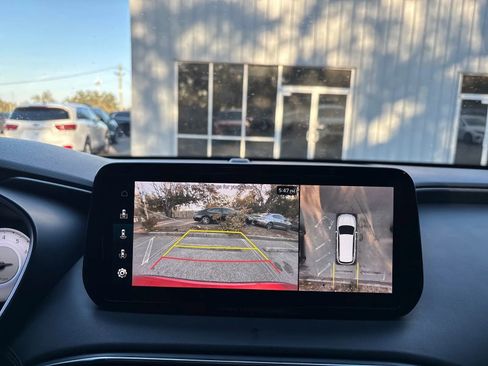 Used 2023 Hyundai Santa Fe SEL w/ Premium Package image 21