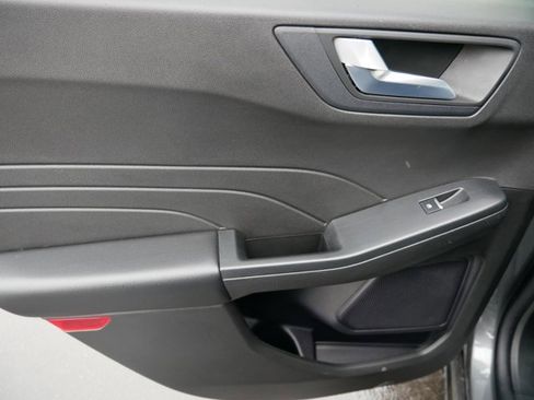 Certified 2024 Ford Escape Platinum image 11