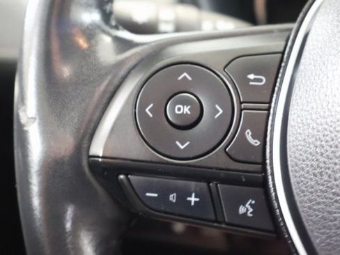 Certified 2019 Toyota RAV4 Limited w/ Cold Weather Package AWD/4WD image 21