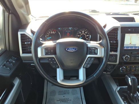 Used 2020 Ford F150 Lariat image 14