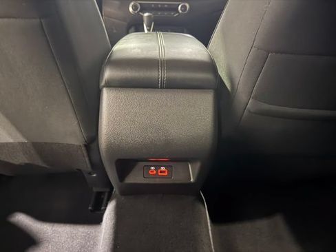 Used 2024 Nissan Altima 2.5 SV FWD image 21