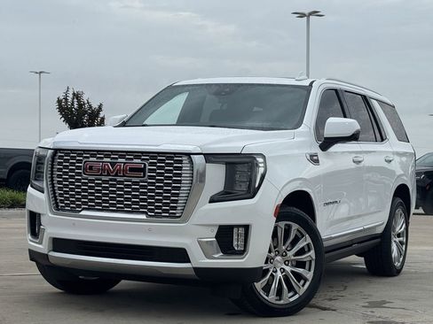 Used 2023 GMC Yukon Denali AWD/4WD image 2