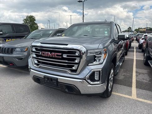 Used 2020 GMC Sierra 1500 SLT w/ SLT Premium Package RWD image 2
