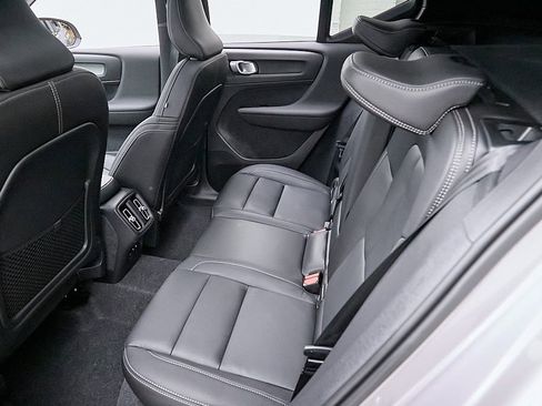 New 2026 Volvo XC40 B5 Plus w/ Protection Package Premier image 24