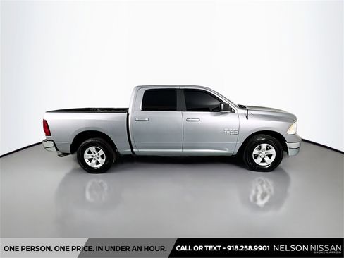 Used 2021 RAM 1500 Classic SLT image 4
