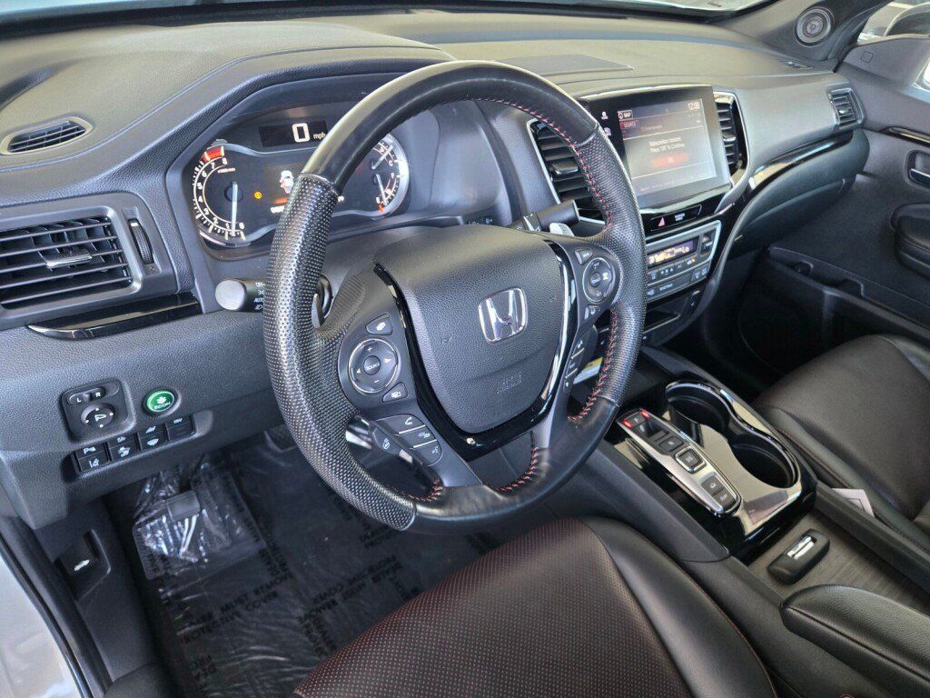 Certified 2023 Honda Ridgeline Black Edition image 12