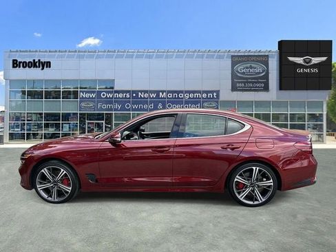 Used 2025 Genesis G70 2.5T w/ Sport Prestige Package image 8