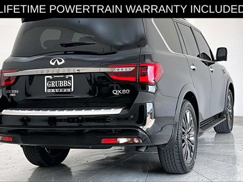 Used 2024 INFINITI QX80 Sensory AWD/4WD image 2