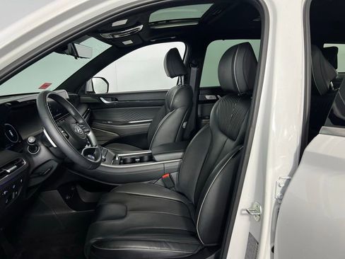 Used 2024 Hyundai Palisade Calligraphy image 20