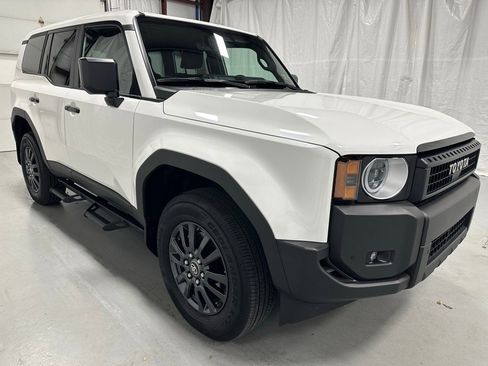 Used 2025 Toyota Land Cruiser 1958 image 1