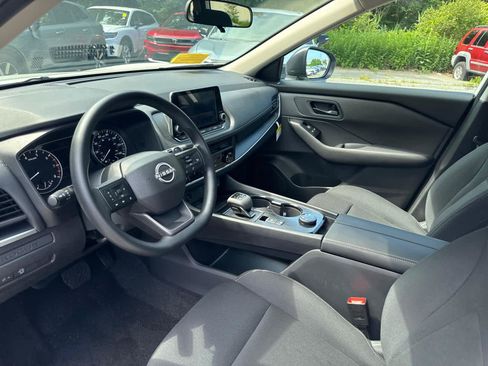 Used 2026 Nissan Rogue S AWD/4WD image 13