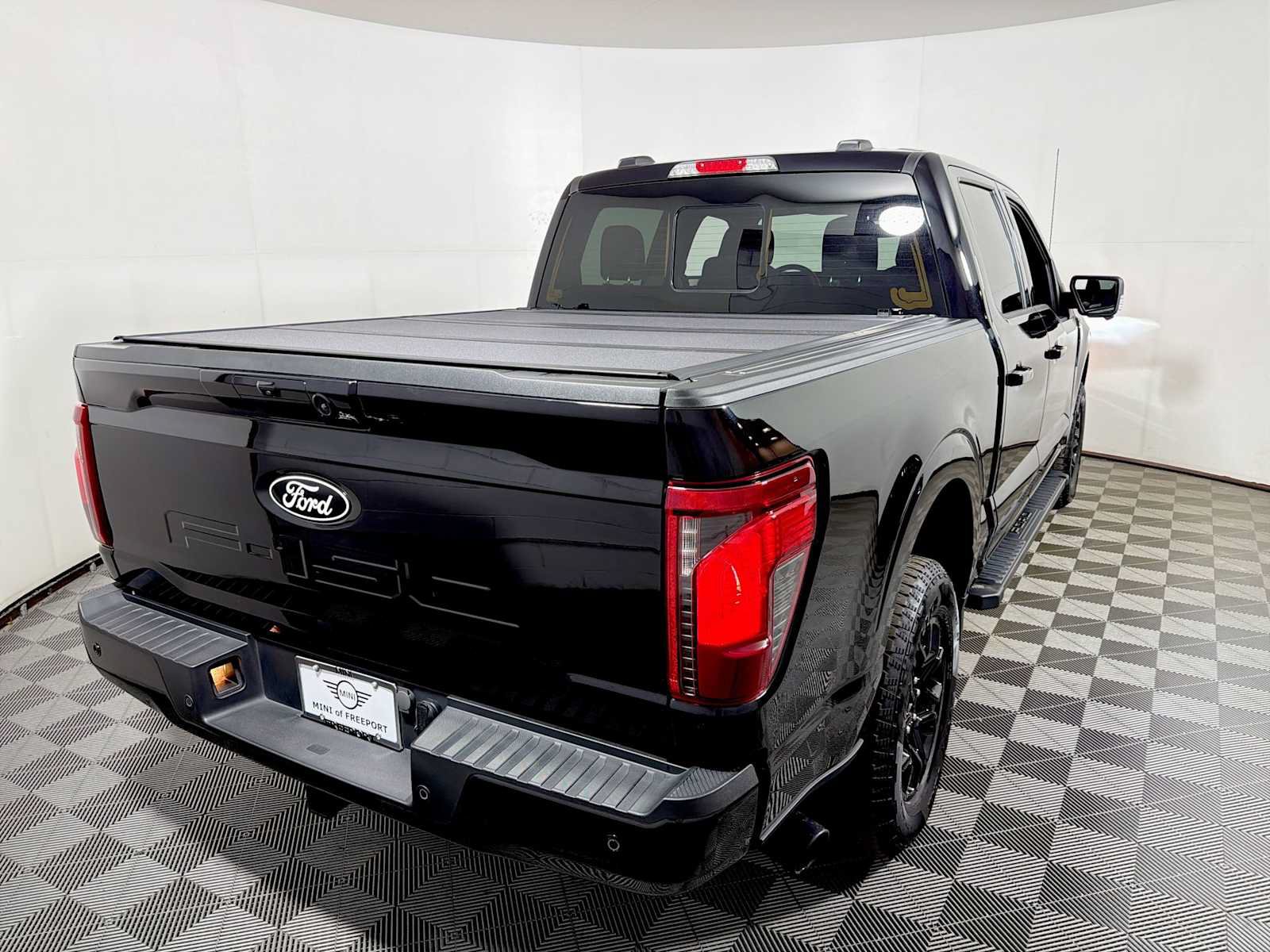 Used 2025 Ford F150 XLT w/ Equipment Group 302A MID AWD/4WD image 23