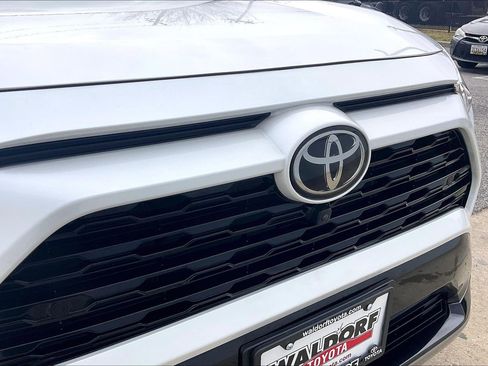 Used 2025 Toyota RAV4 XSE image 35