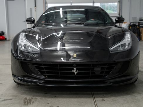 Used 2020 Ferrari GTC4Lusso T RWD image 4