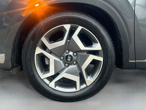 Used 2024 Hyundai Palisade Limited image 34