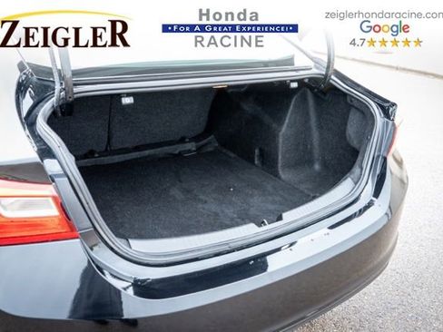 Used 2023 Chevrolet Malibu LT image 16