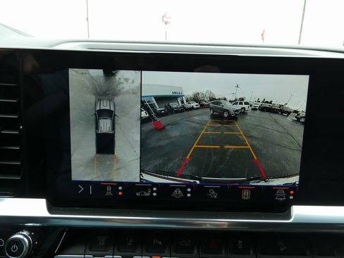 Certified 2025 GMC Sierra 2500 SLT w/ SLT Premium Package image 32